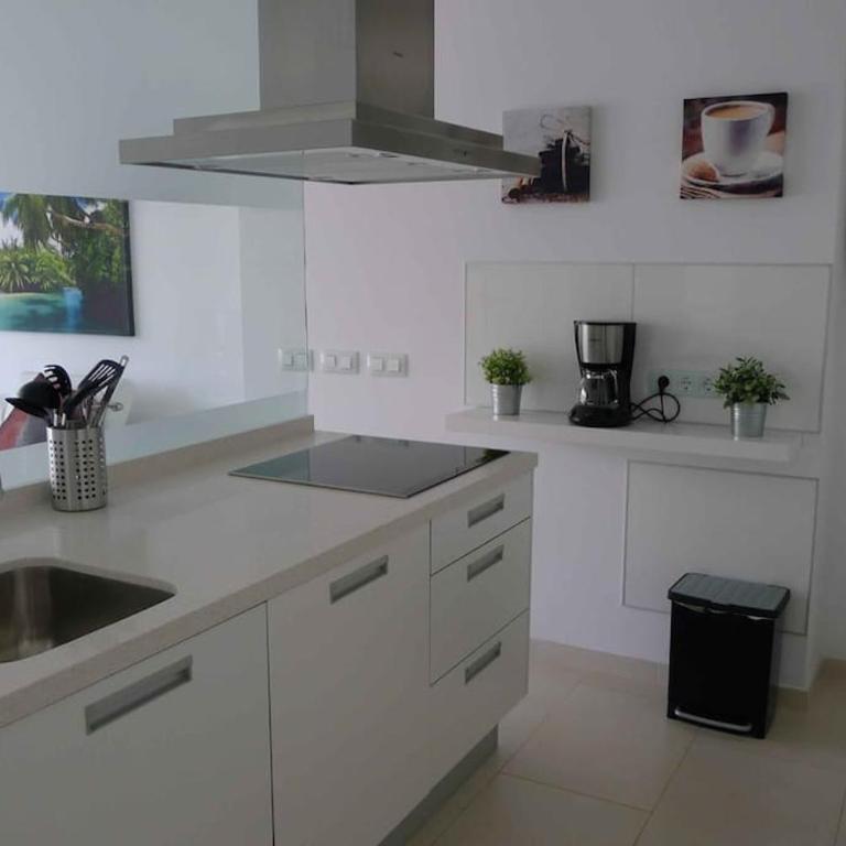 Apartamento de Lujo Climatizado - - Two-Bedroom Apartment - 13