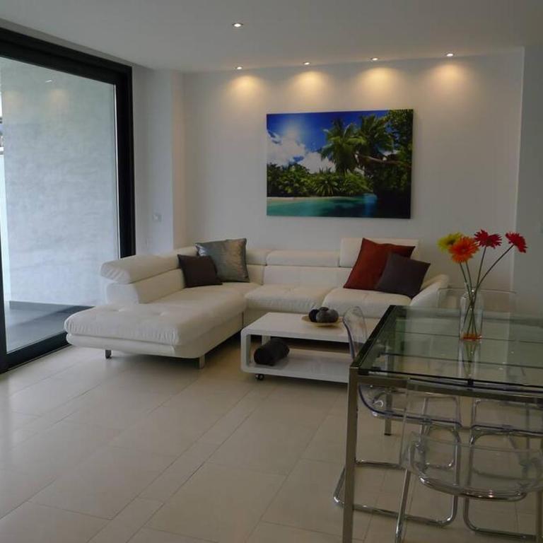 Apartamento de Lujo Climatizado - - Two-Bedroom Apartment - 16