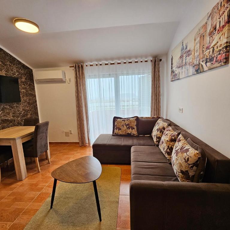 Dom M Apartments - Apartman s 1 Spavaćom Sobom, Balkonom i Pogledom na More - 3