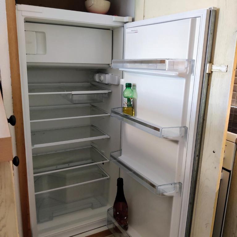 Spacieux appartement refait à NEUF - 4 pers - vue sur l'hippodrome - Apartamento de 1 dormitorio con balcón - 22
