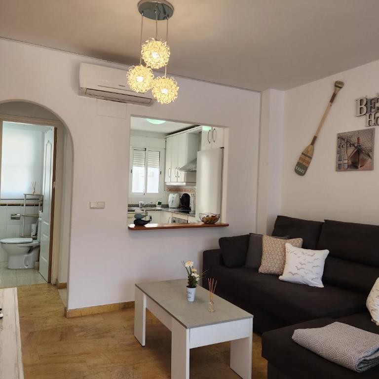 Triplex Adosado de cuatro dormitorios de esencia marítima a 2 minutos de la playa! - Casa de 4 dormitorios - 74