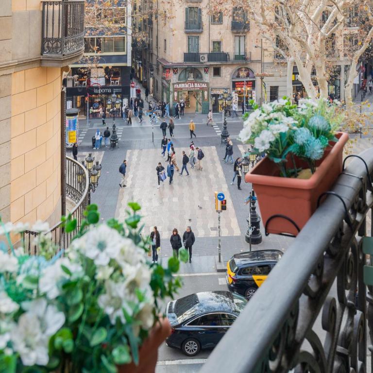 El Alma de las Ramblas - Superior Studio with Balcony - 20