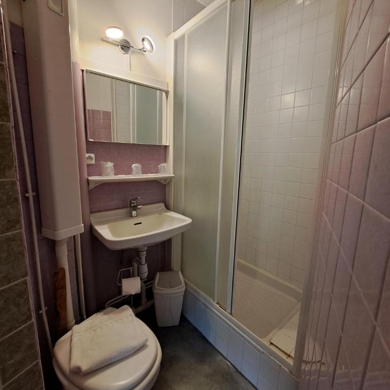 Hôtel Les Mouflons - Chambre Triple - 3