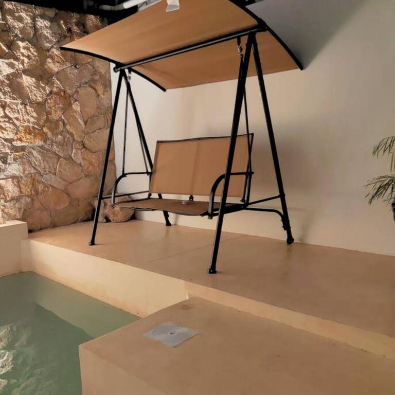 Casa Colibri Central Villa with Private Pool and Tub Merida - One-Bedroom Apartment - 12