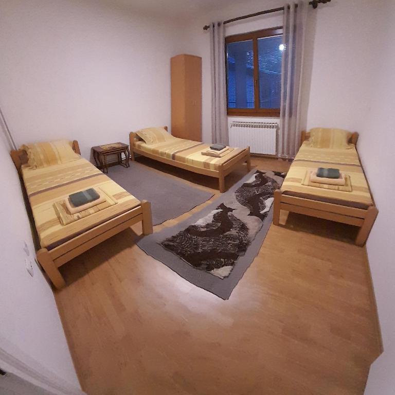 Apartments Sarajevo New town - One-Bedroom Apartment with Garden - 8