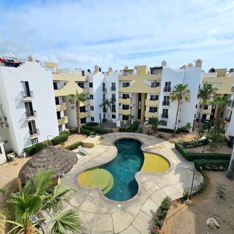 Irresistible 2BD PH Close to Beach - Apartamento de 2 dormitorios con balcón y terraza - 21