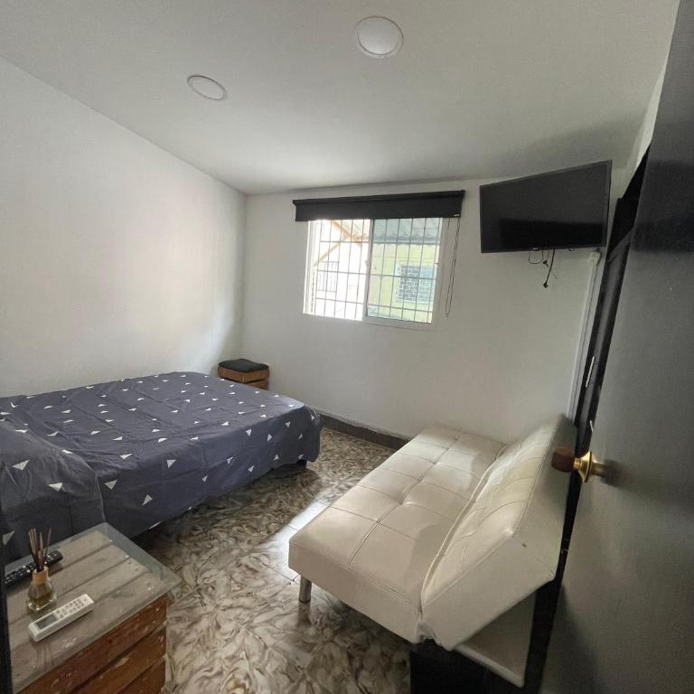 La casa de flor - Double Room with Shared Bathroom - 3