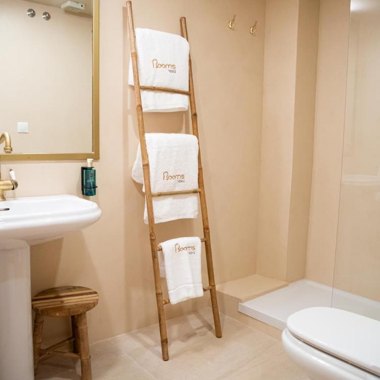 Rooms by JovA - Habitación Doble con balcón - 5