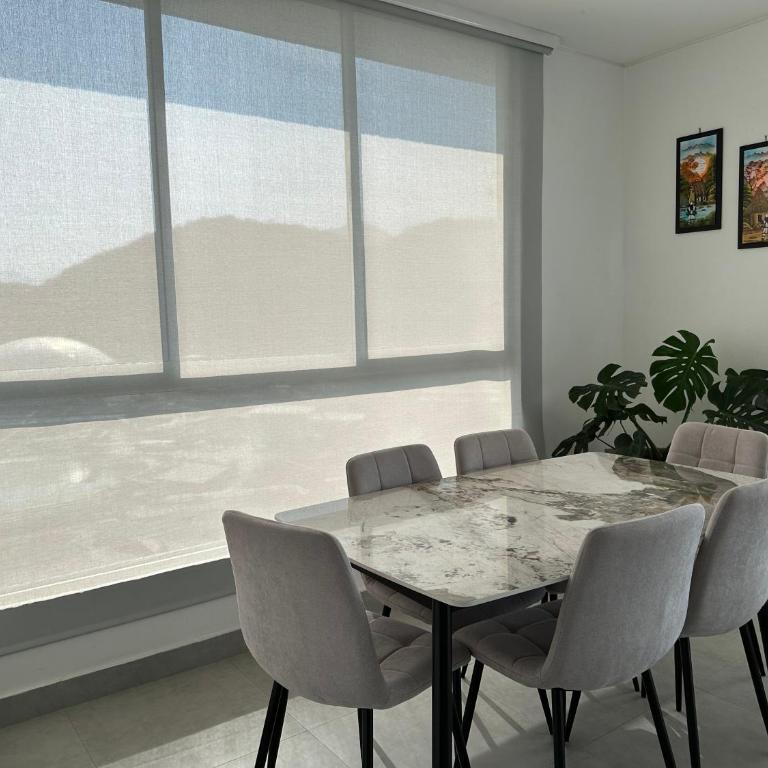 Apartamento con vista espectacular 13 - Pozos Colorados Santa Marta - Two-Bedroom Apartment with Terrace and Sea View - 12