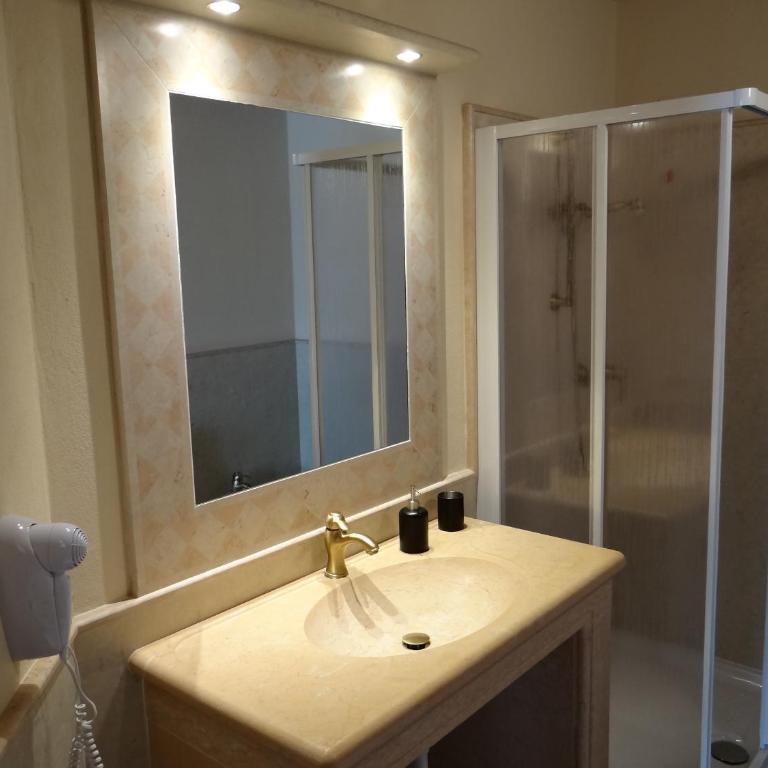 Le Camere Della Bice - Camera Familiare con Bagno - 1