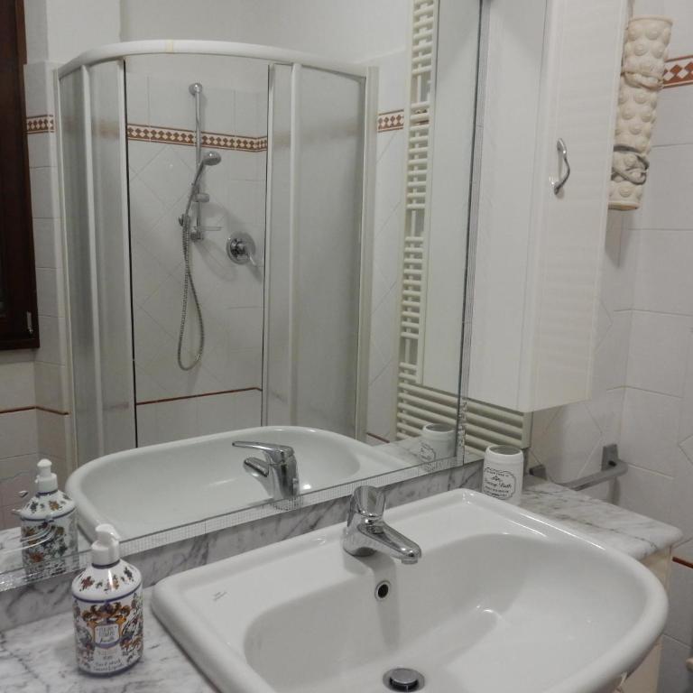 Michelangelo Home - Appartamento con 2 Camere da Letto - 15