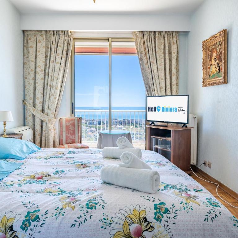Spacieux appartement vue mer et montagne - Appartement 3 Chambres - Vue sur Mer - 15
