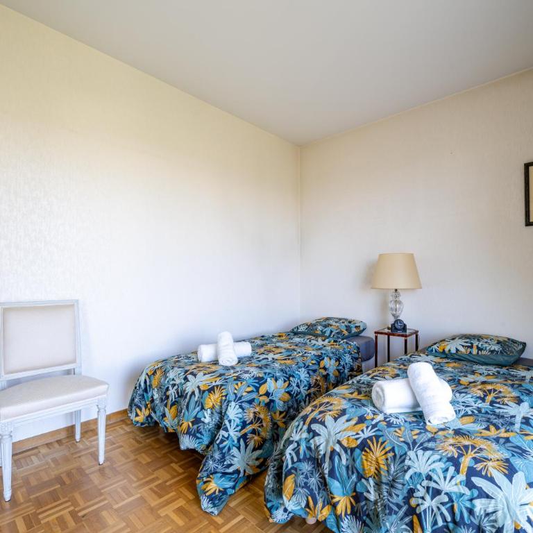 Spacieux appartement vue mer et montagne - Appartement 3 Chambres - Vue sur Mer - 18