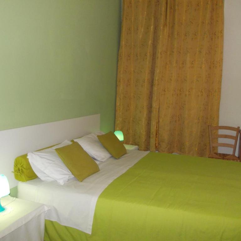 Travellers Lodge Bed & Rooms - Deluxe Doppelzimmer mit Gemeinschaftsbad - 9