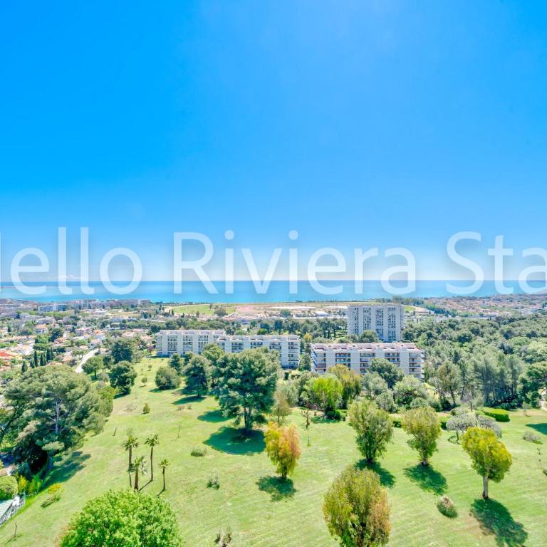 Spacieux appartement vue mer et montagne - Appartement 3 Chambres - Vue sur Mer - 37
