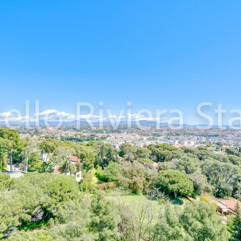Spacieux appartement vue mer et montagne - Appartement 3 Chambres - Vue sur Mer - 31