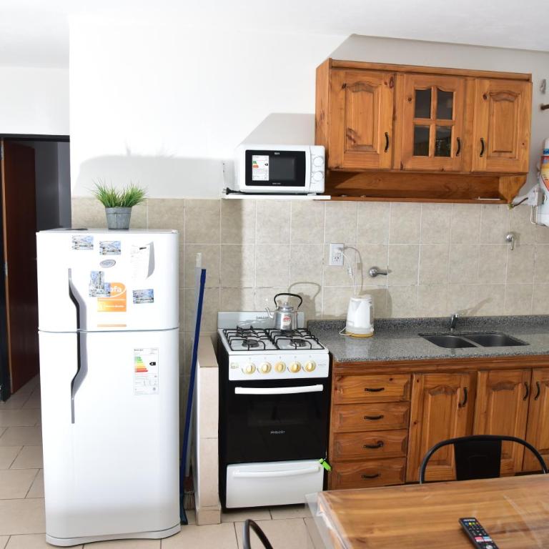 Departamentos x dia Viedma 3 CON COCHERA - Apartamento de 1 dormitorio - 19
