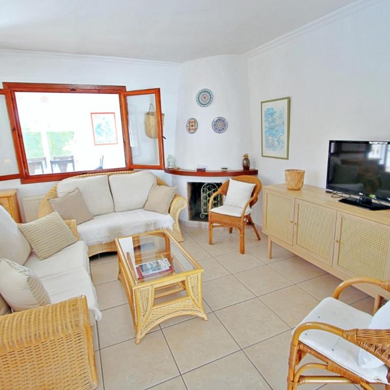 Kathrin - beautiful little house in pretty grounds with lovely views in Benissa - Casa de 3 dormitorios - 16