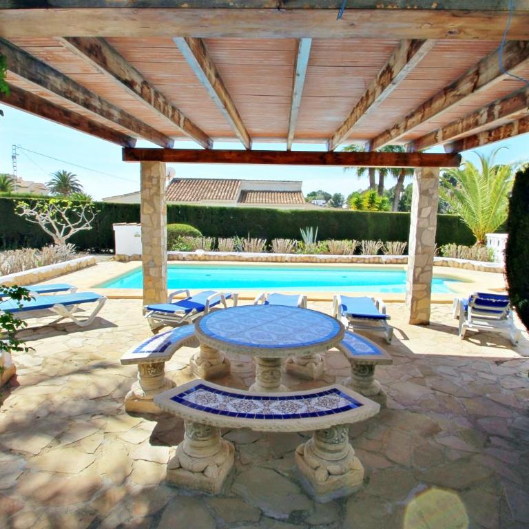 Kathrin - beautiful little house in pretty grounds with lovely views in Benissa - Casa de 3 dormitorios - 17