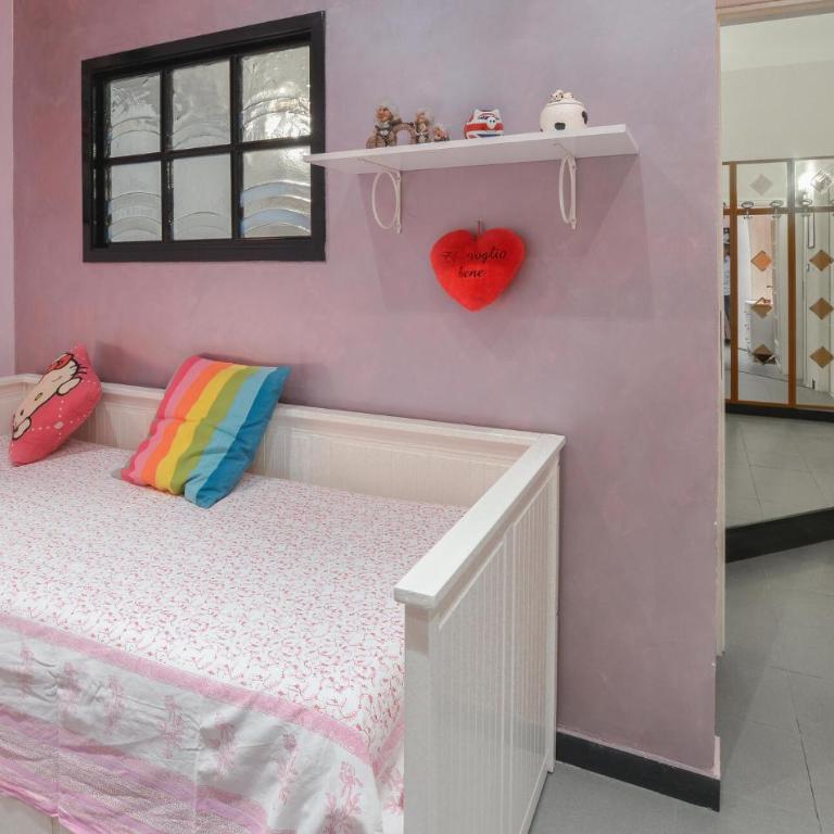 2 Bedroom Stunning Apartment In Genova - Appartamento con 2 Camere da Letto - 11