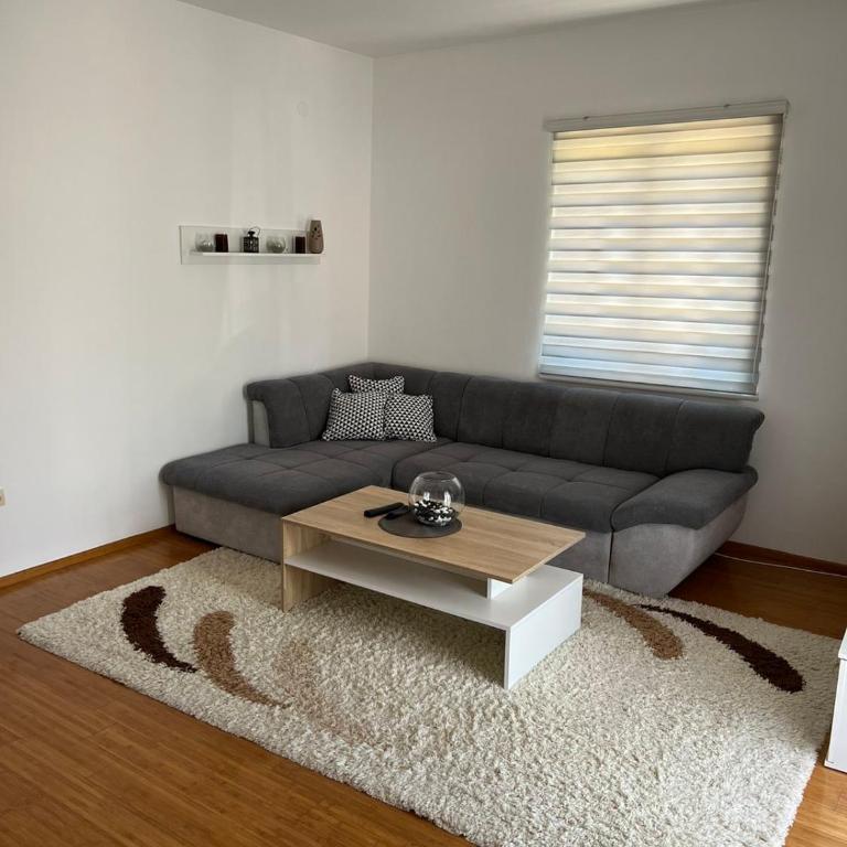 Anika - Three-Bedroom Apartment - 9
