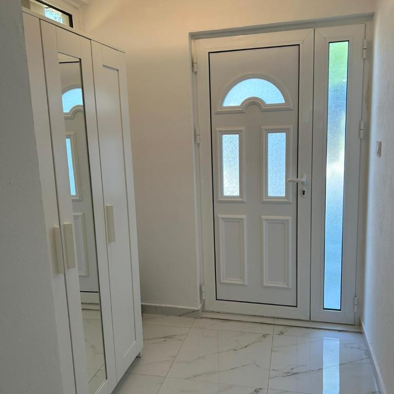 Apartman Glorija - Studio Apartment - 15