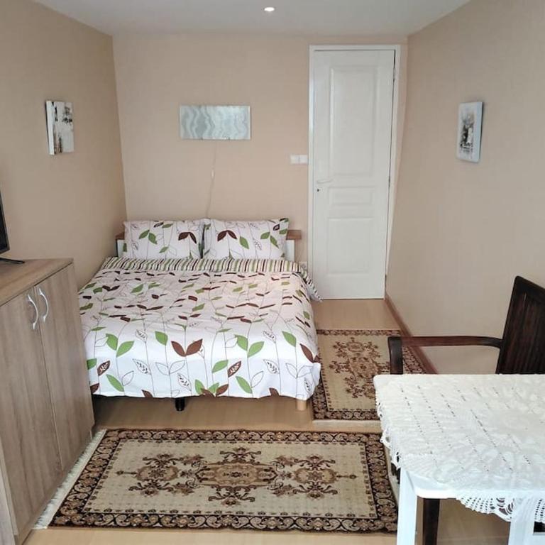 Maison de charme - proche toutes commodités - Maison 1 Chambre - 26
