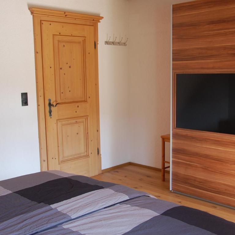 Haus hart im Zillertal 6 personen - Haus mit 2 Schlafzimmern - 32