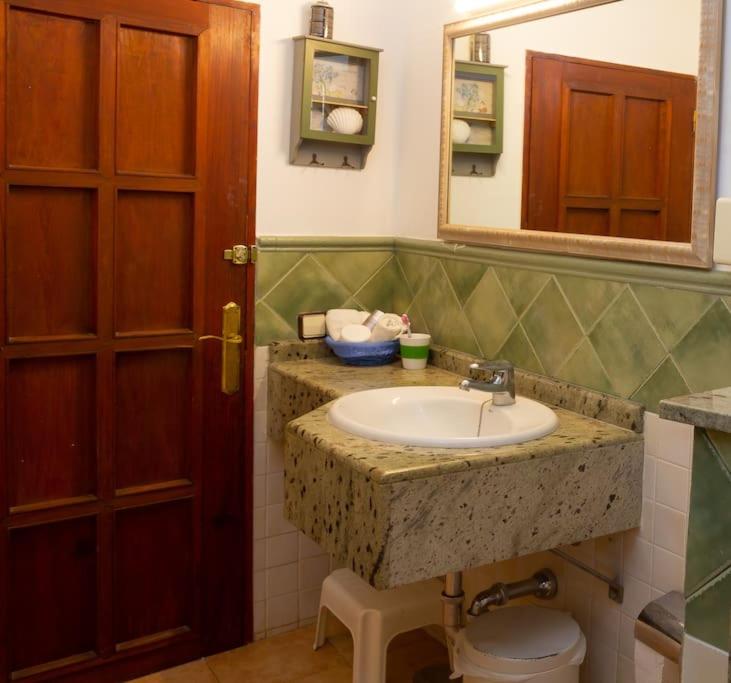 CASA RÚSTICA CON JACUZZI - Casa de 2 dormitorios - 31