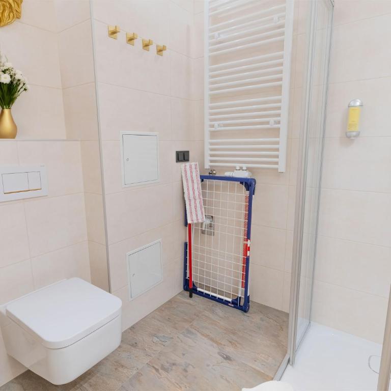 CT-GOLD Penthouse Bodensdorf Amatera privater Seezugang Hallenbad, Skiarena Gerlitzen - Apartment mit 1 Schlafzimmer - 11