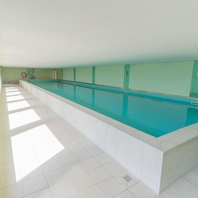 CT-GOLD Penthouse Bodensdorf Amatera privater Seezugang Hallenbad, Skiarena Gerlitzen - Apartment mit 1 Schlafzimmer - 23
