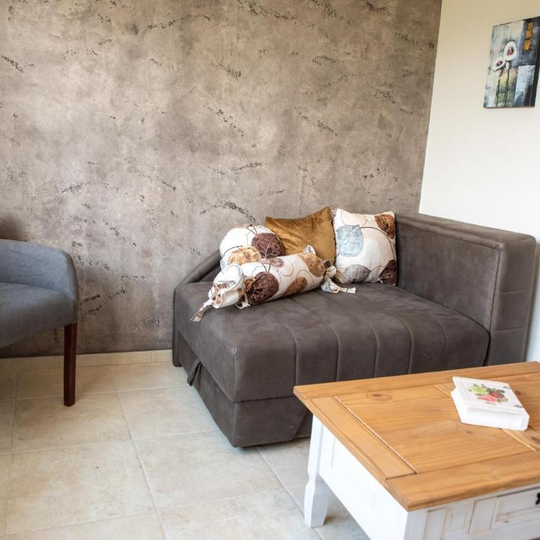 Spacious 2-bedroom apartment with nice view - Two-Bedroom Apartment - 2