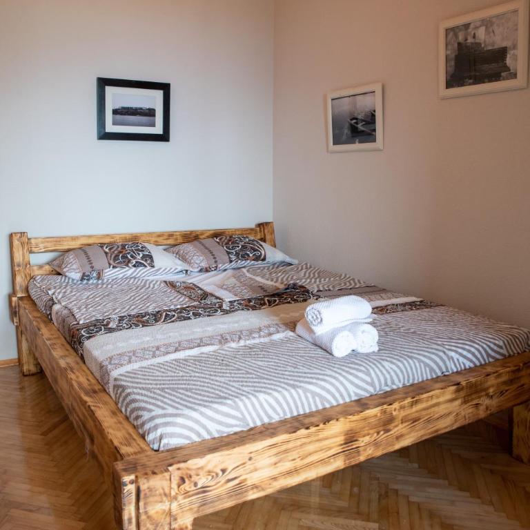Spacious 2-bedroom apartment with nice view - Two-Bedroom Apartment - 9