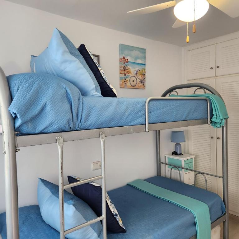 Triplex Adosado de cuatro dormitorios de esencia marítima a 2 minutos de la playa! - Casa de 4 dormitorios - 18