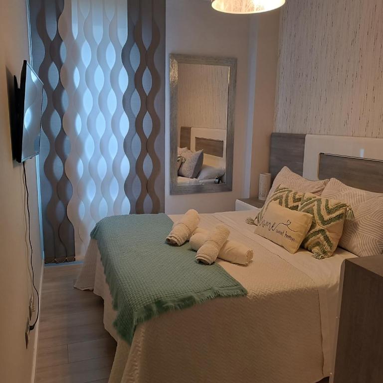 ¡Al lado de la Clínica Oftalmológica Vega! - Apartamento de 2 dormitorios - 30