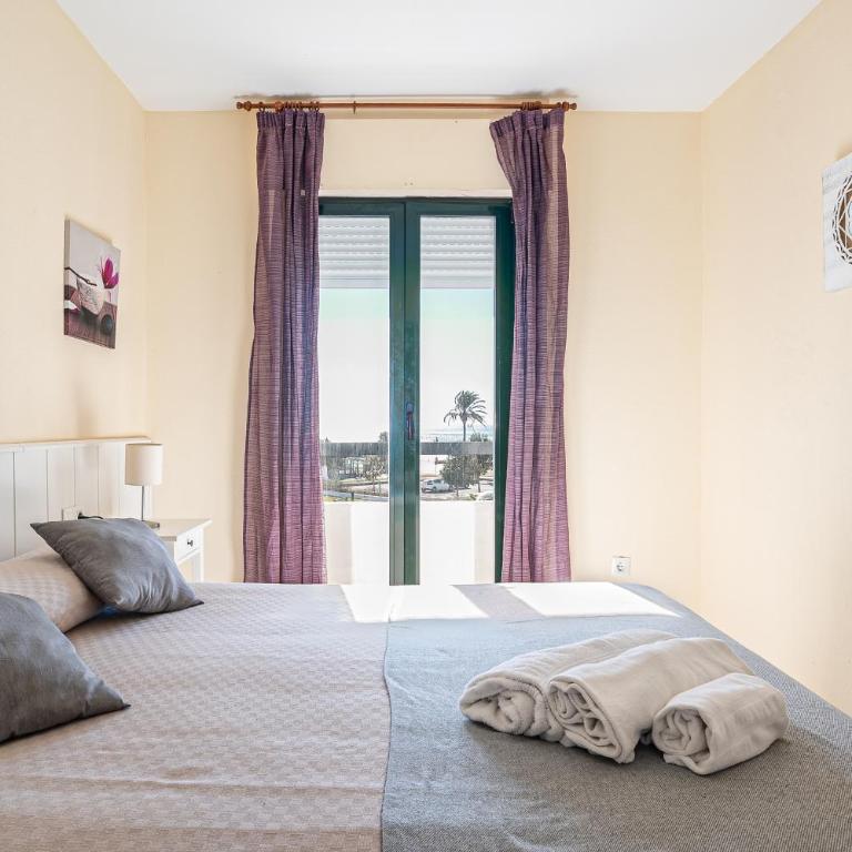 Pinomar, estupendo apartamento en primera línea de playa - Apartamento - 9
