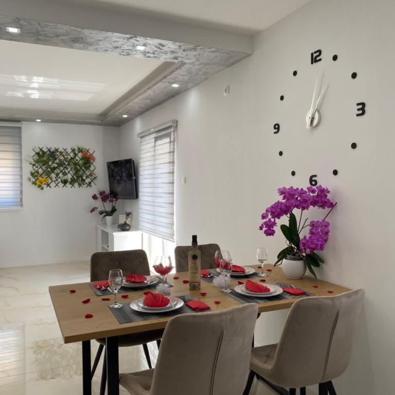 Apartman Pranić Mostar - Two-Bedroom Apartment with Terrace - 21