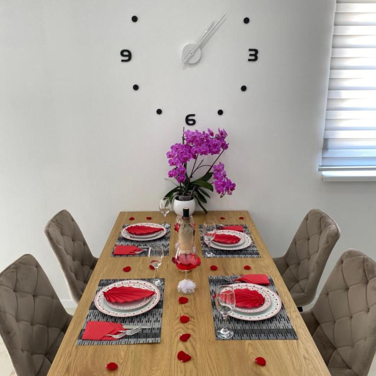 Apartman Pranić Mostar - Two-Bedroom Apartment with Terrace - 24