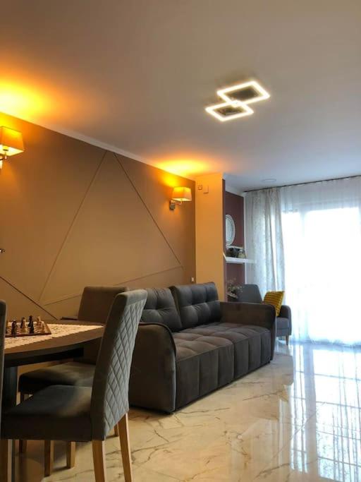 Unique Apartment La Pineda - Deluxe One-Bedroom Apartment - 30
