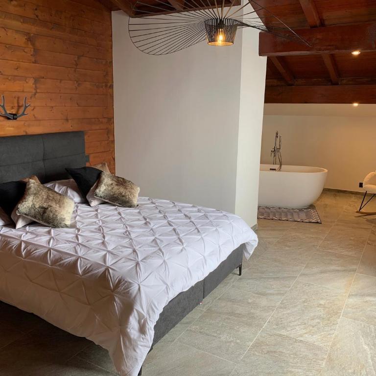 Chalet de la buche croisée - Appartement avec Vue sur la Montagne - 3
