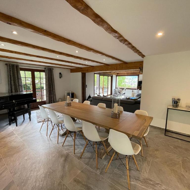 Chalet de la buche croisée - Appartement avec Vue sur la Montagne - 12