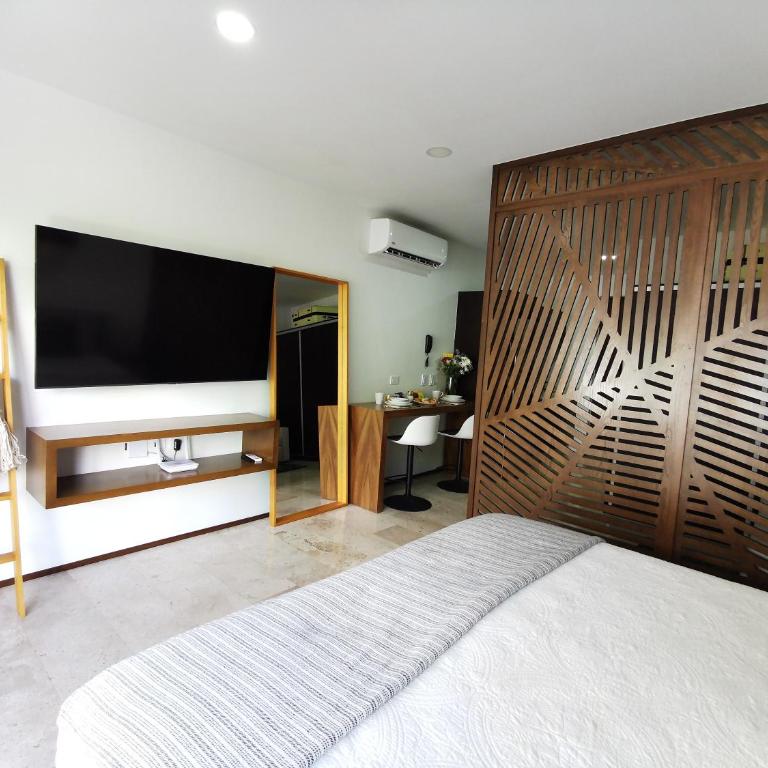 Tulum City Apartments at Menesse Tulum - Estudio con vistas a la piscina - 12