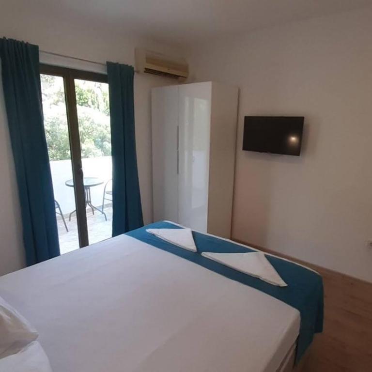 Guest house Mia Becici - Sobe i Apartmani - Studio Apartment with Balcony - 4