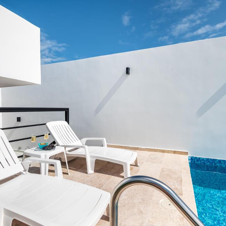 Tulum City Apartments at Menesse Tulum - Estudio Superior - 7