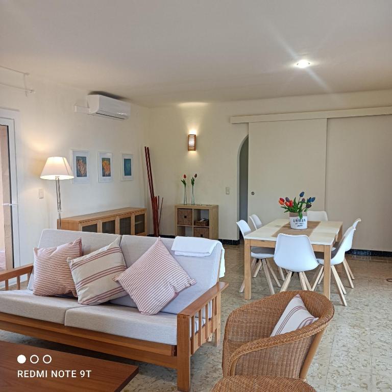 Mar i Muntanya HUTG- 002979 - Three-Bedroom Apartment - 1