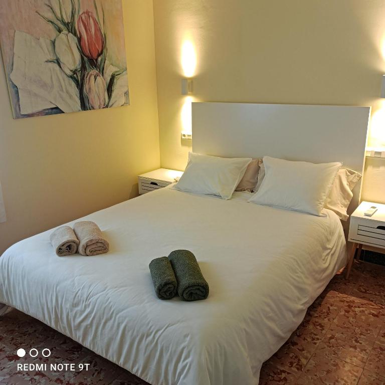 Mar i Muntanya HUTG- 002979 - Three-Bedroom Apartment - 4