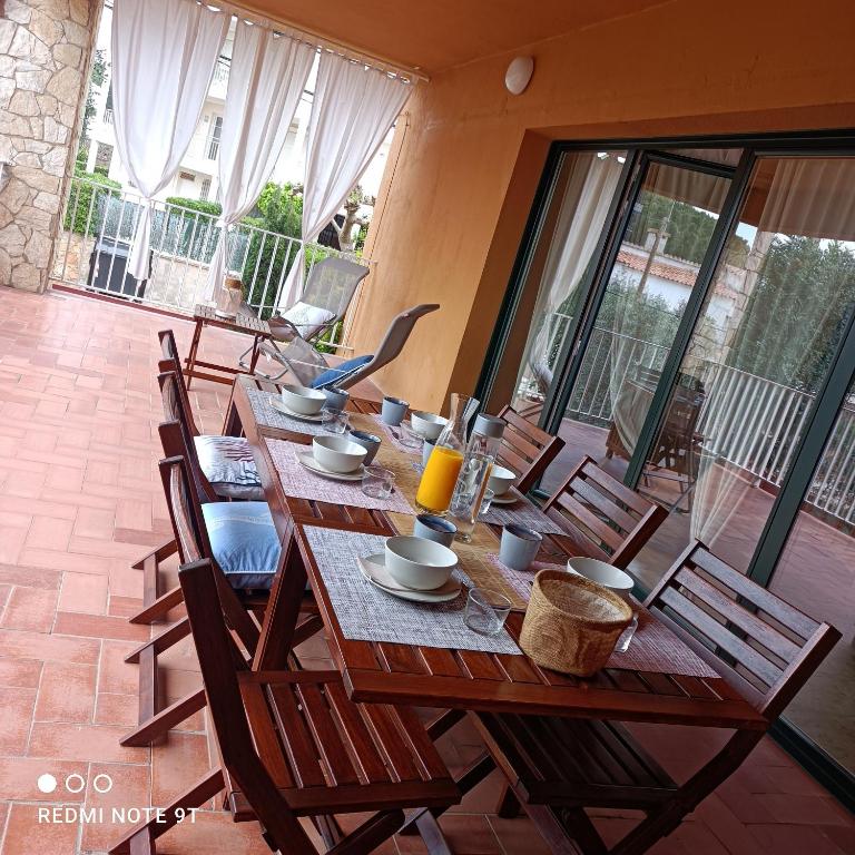 Mar i Muntanya HUTG- 002979 - Three-Bedroom Apartment - 8