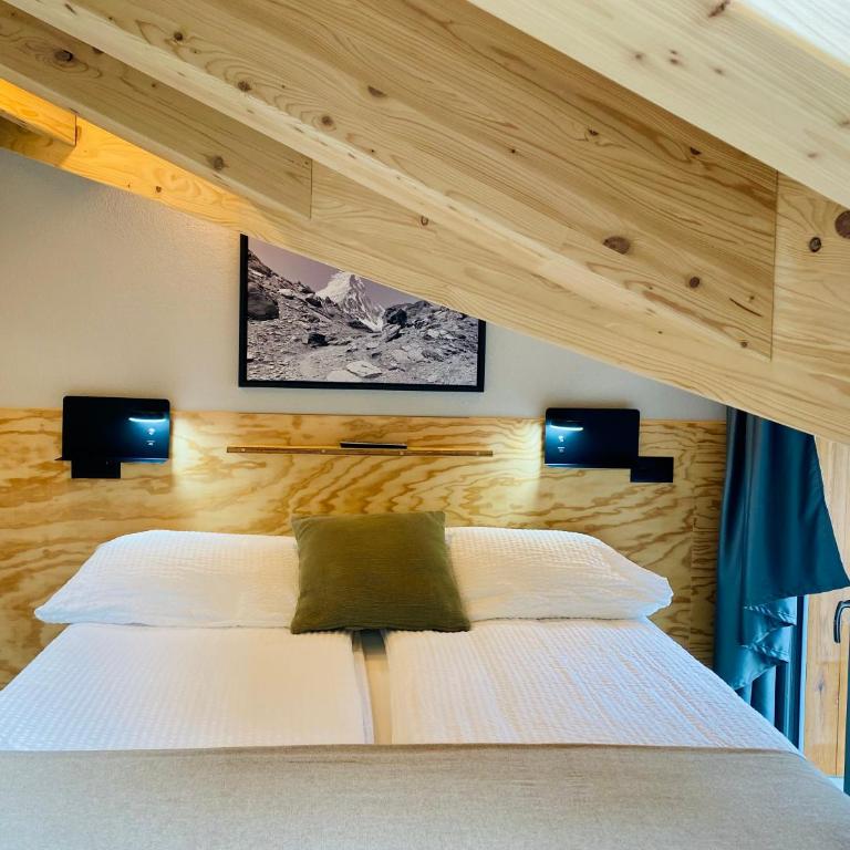 Peaky Riders Self Check-in Hotel - Doppelzimmer - 1
