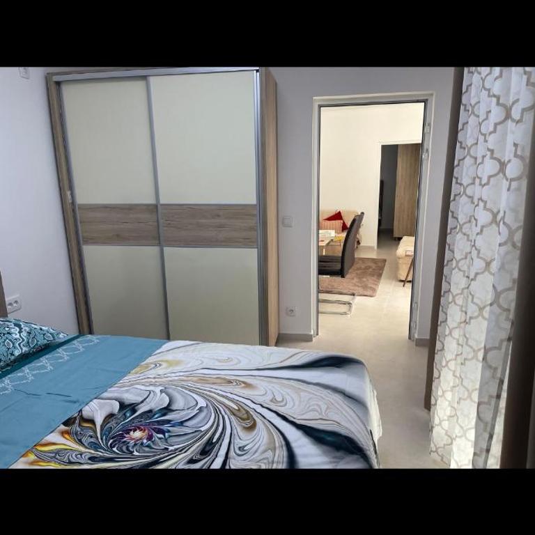 Vila Kajevic - Two-Bedroom Apartment - 11