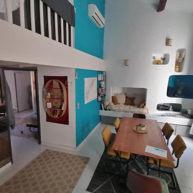 Le super duplex des halles - Three-Bedroom Apartment - 8
